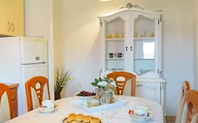 Apartment Jardin With Free Cowered Parking